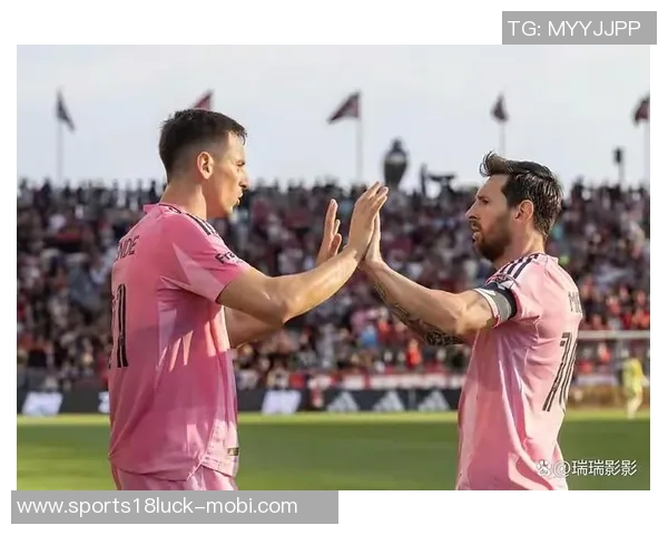 单赛季欧冠淘汰赛进球榜姆巴佩领衔C罗紧随其后梅西莱万同样表现出色