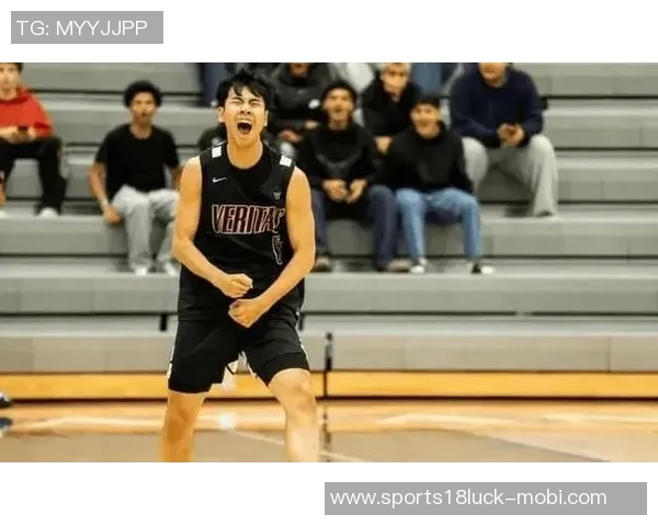 主教练Zedan与张博源共同探访加州大学伯克利分校精彩瞬间分享 主教练Zedan与张博源共同探访加州大学伯克利分校精彩瞬间分享